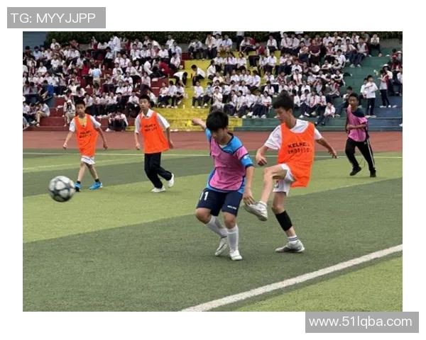 足球明星人物简介与精彩瞬间全景展示带你领略绿茵场上的传奇风采